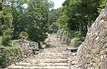 安土城の見所①大手道